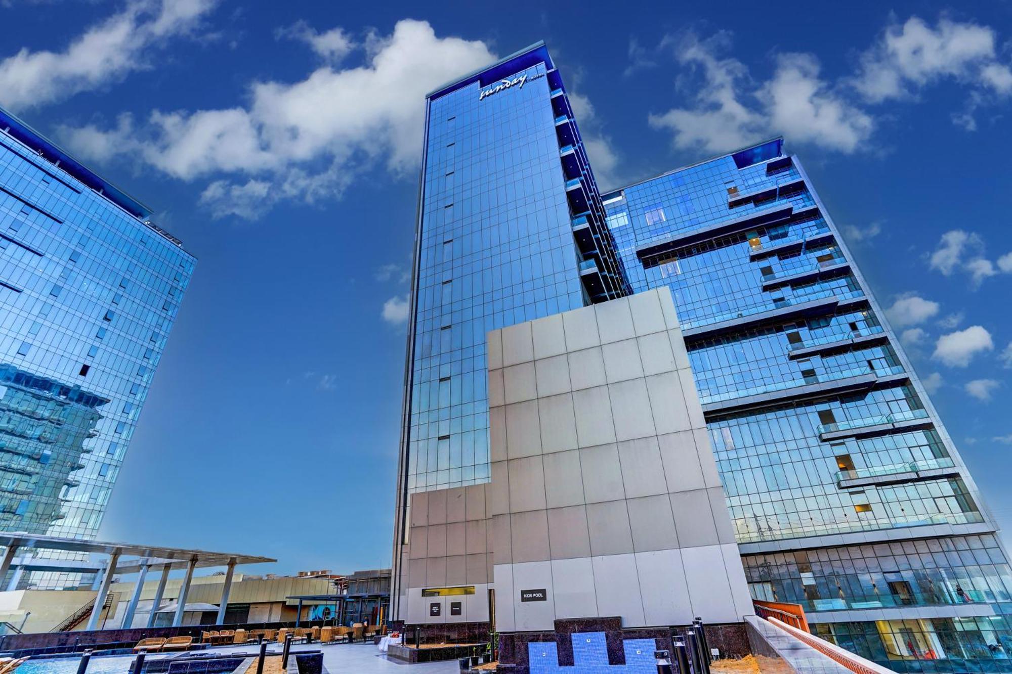 Sunday Hotels And Residences Gurgaon Eksteriør bilde