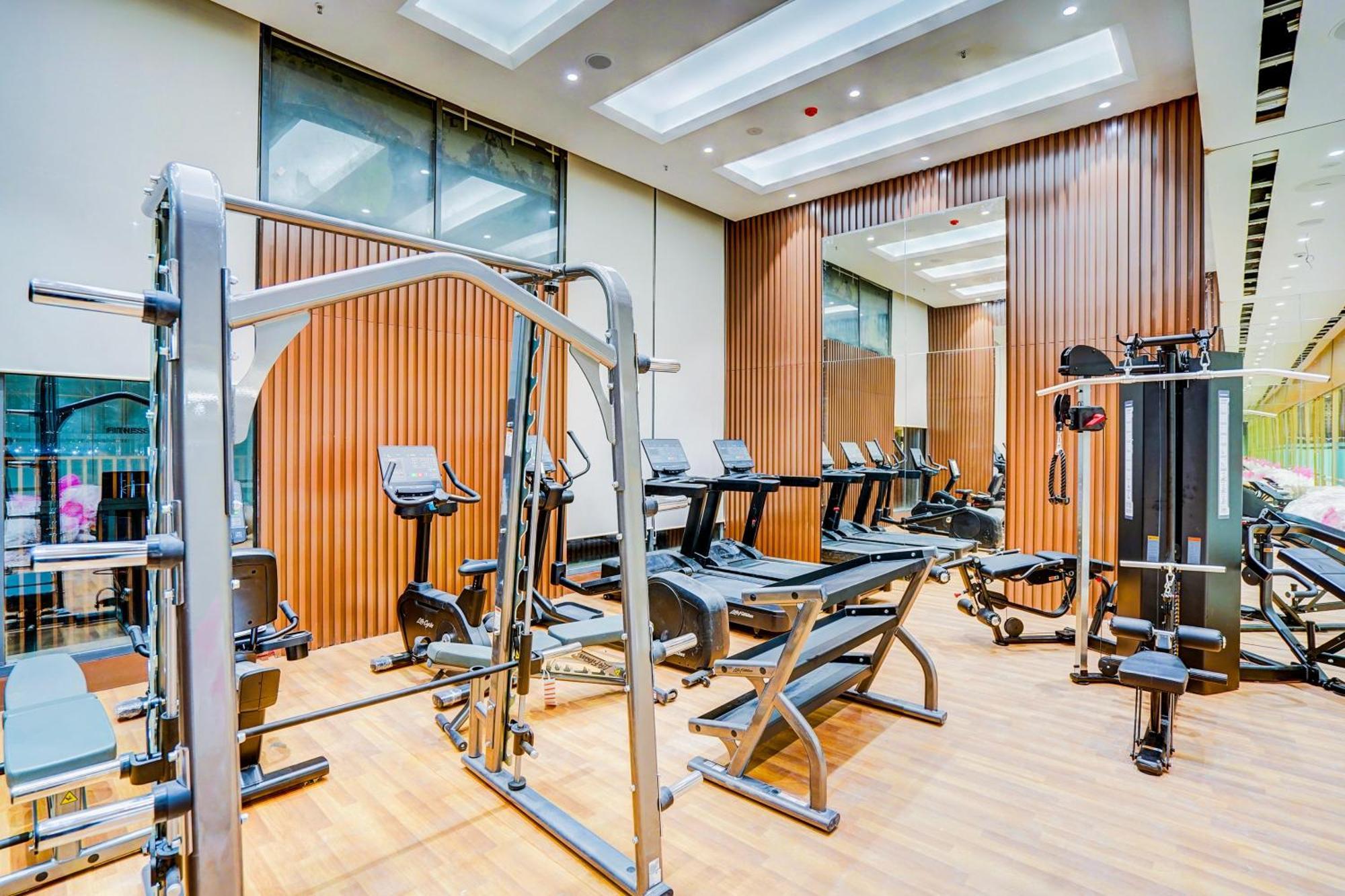 Sunday Hotels And Residences Gurgaon Eksteriør bilde