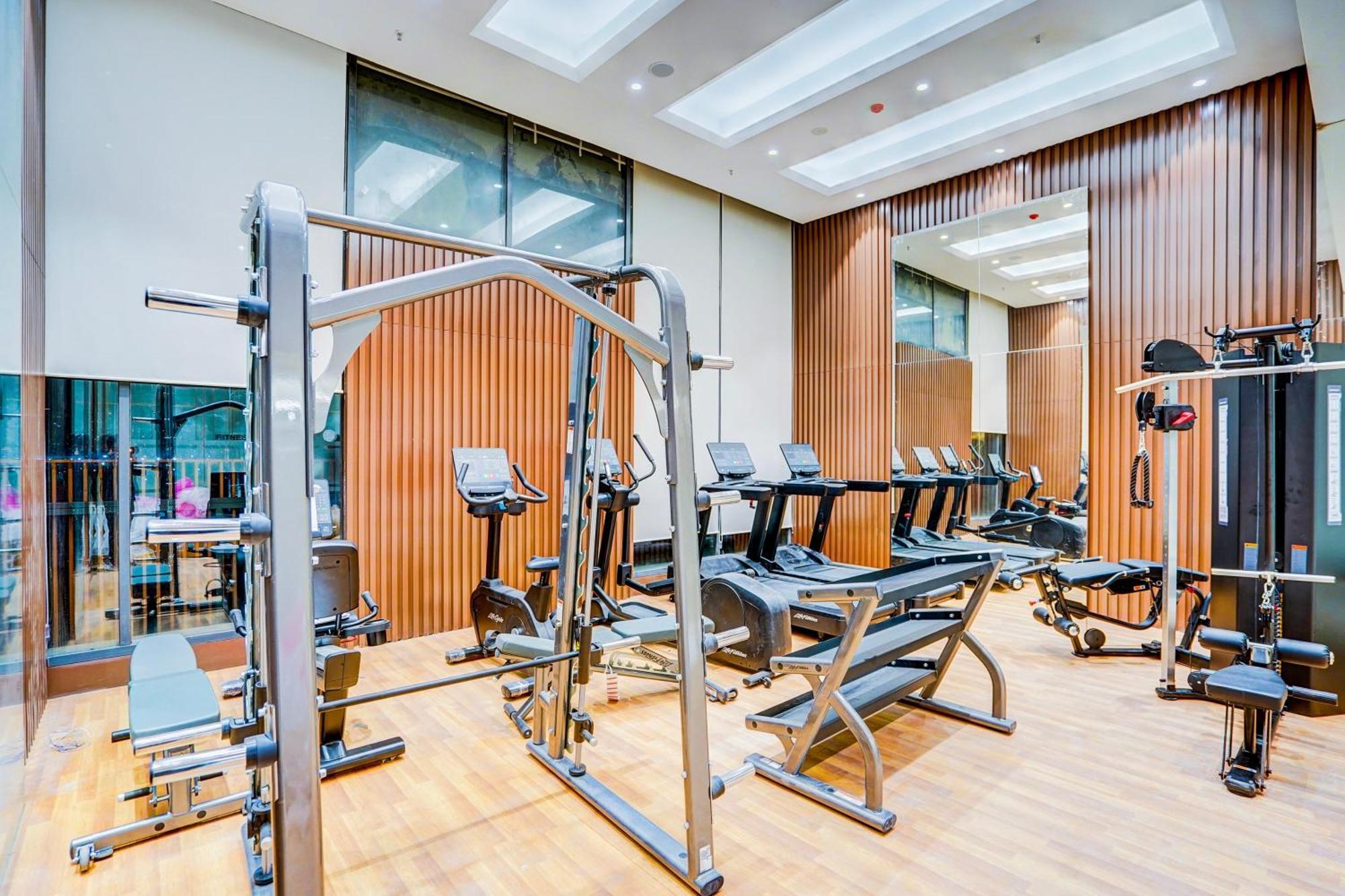 Sunday Hotels And Residences Gurgaon Eksteriør bilde