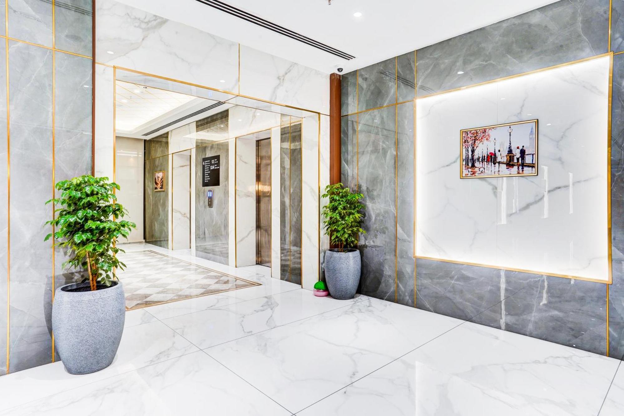 Sunday Hotels And Residences Gurgaon Eksteriør bilde