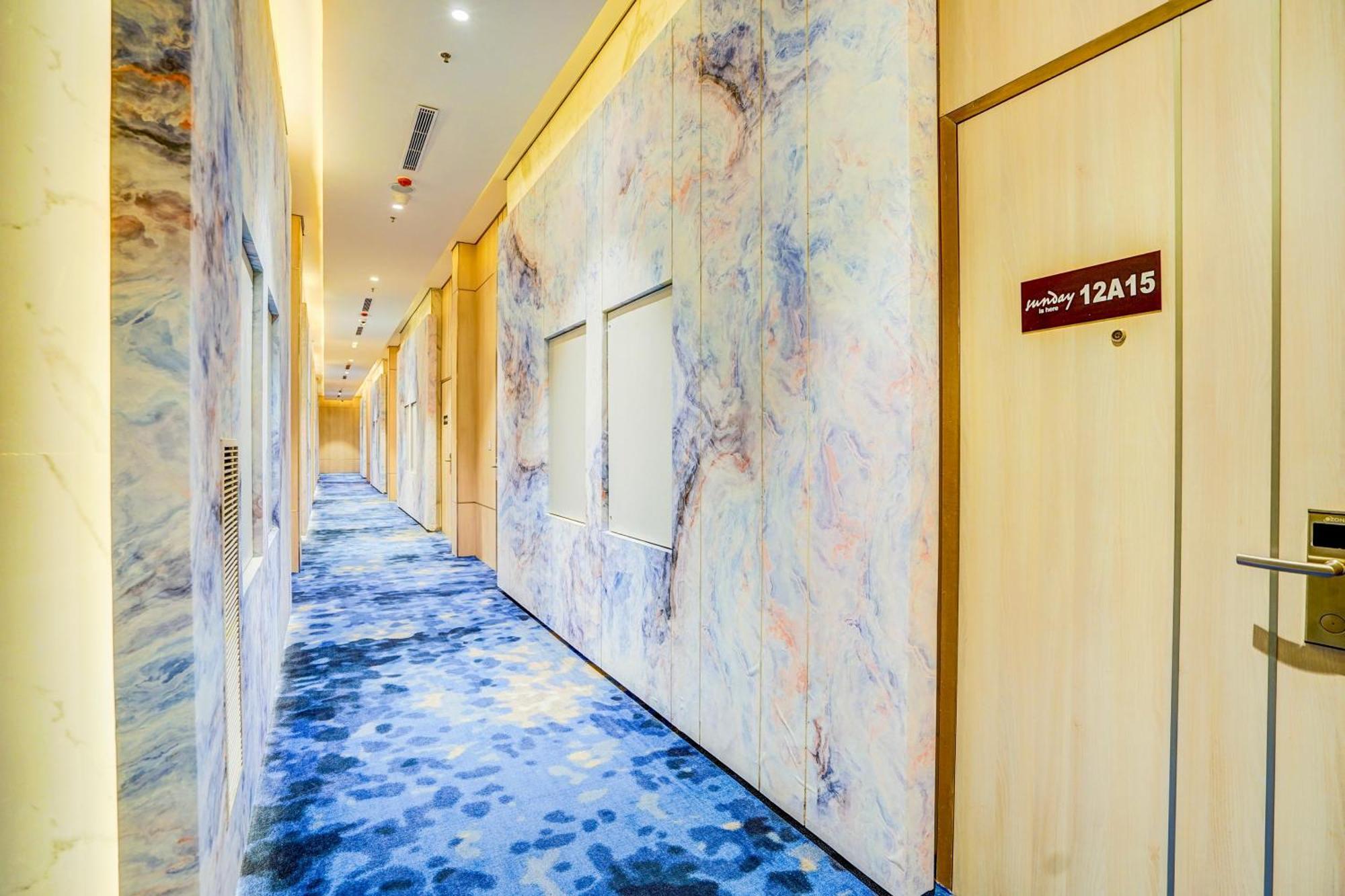 Sunday Hotels And Residences Gurgaon Eksteriør bilde